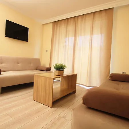 Blue Palace Hotel 3*