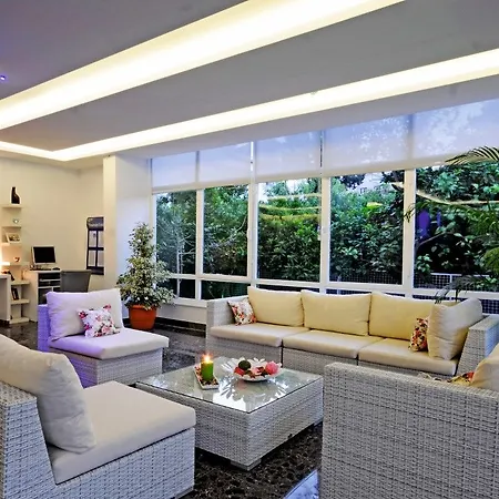 Hotel Blue Palace 3*